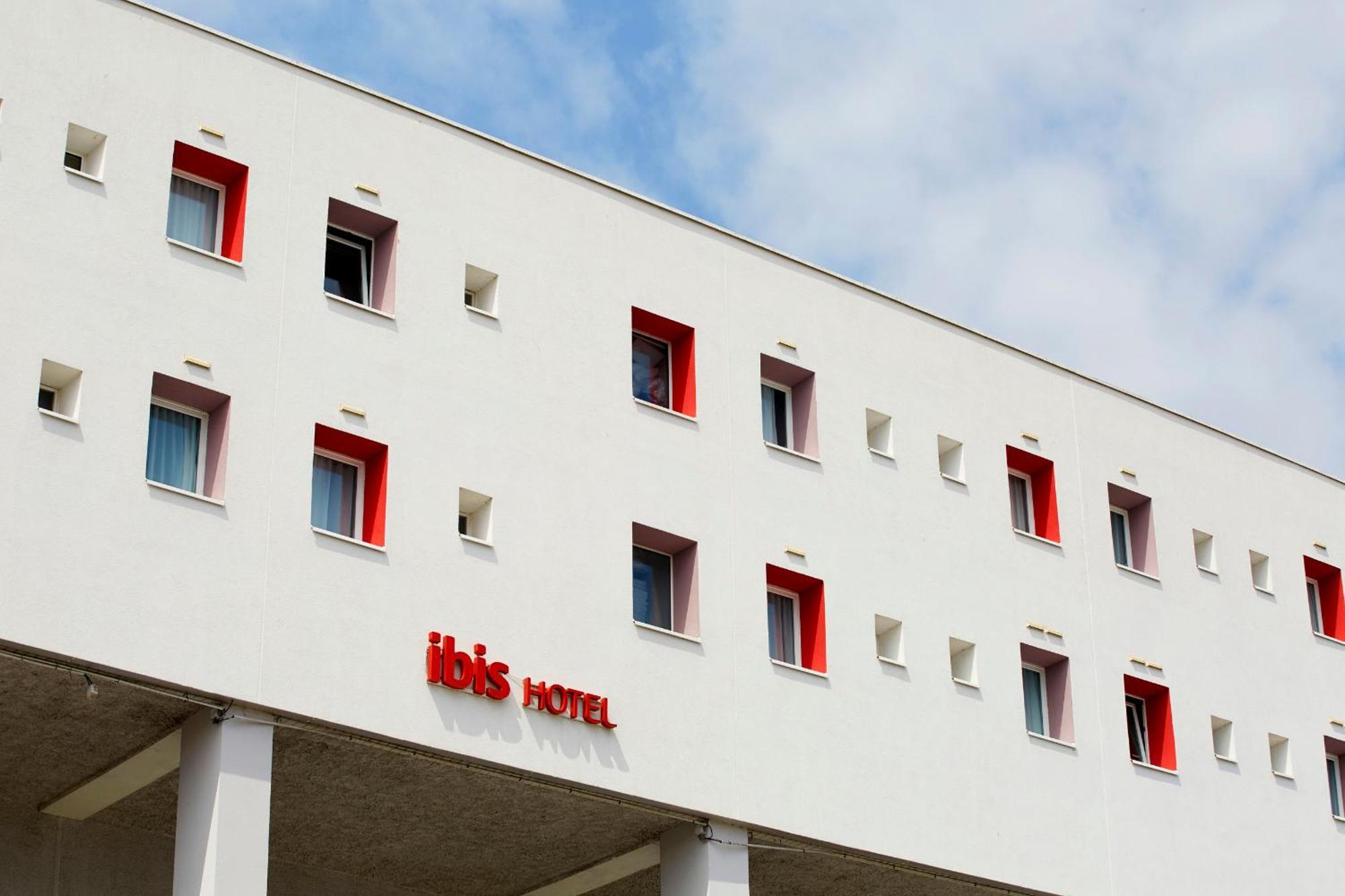 Ibis Lorient Centre Gare Exterior foto